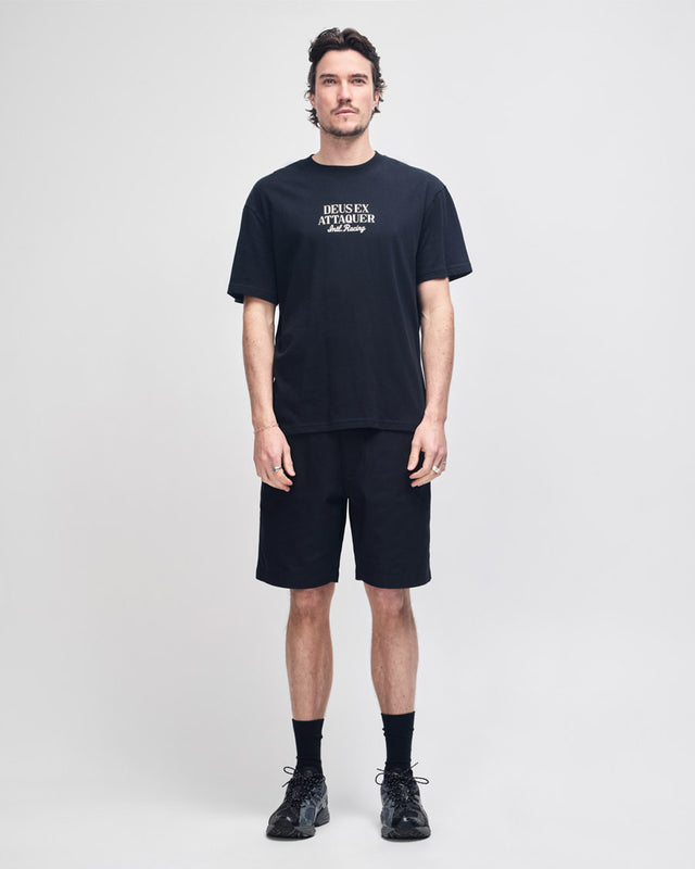 Camiseta Box Fit Sneak Attaquer - Preta