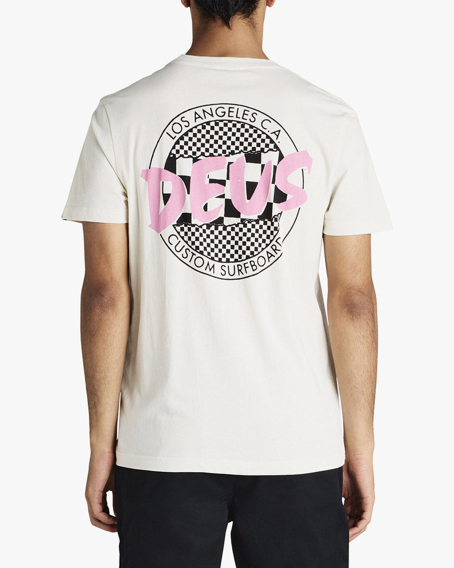 Camiseta Regular Fit Gonz - Off White – Deus Ex Machina Brasil