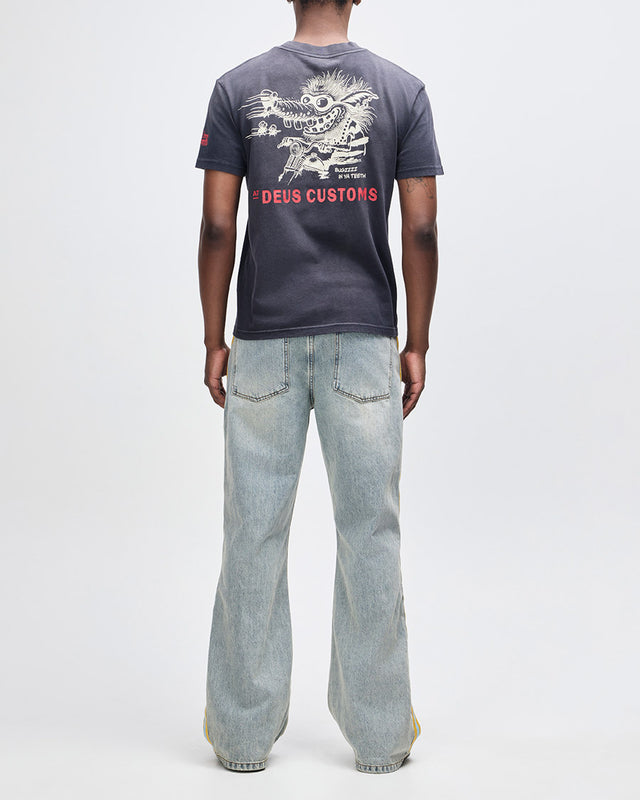 Camiseta Box Fit Bugzz - Chumbo