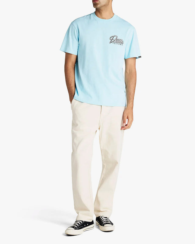 Camiseta Box Fit Conduit - Azul Claro