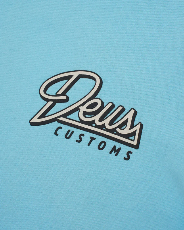 Camiseta Box Fit Conduit - Azul Claro