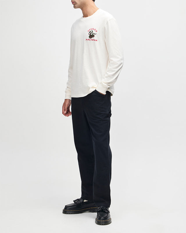Camiseta Manga Longa Box Fit Danger Noodle - Dirty White