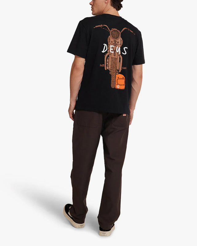 Camiseta Classics Box Fit Frontage - Preto