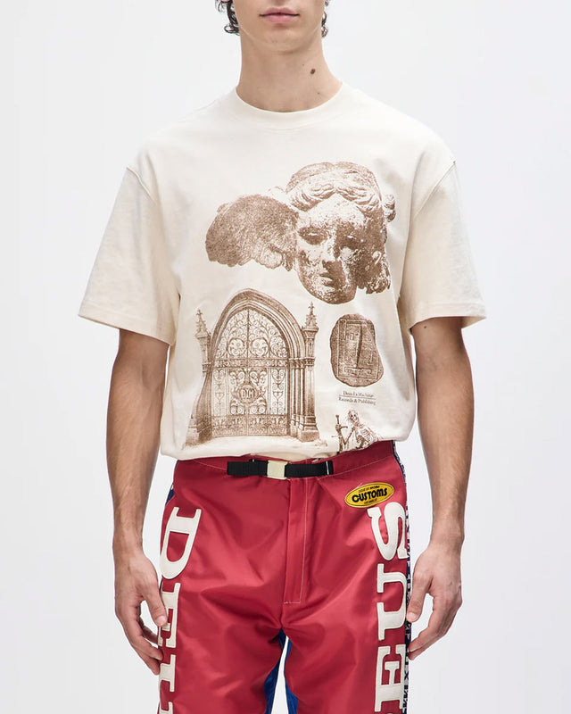 Camiseta Oversized Invocation - Dirty White