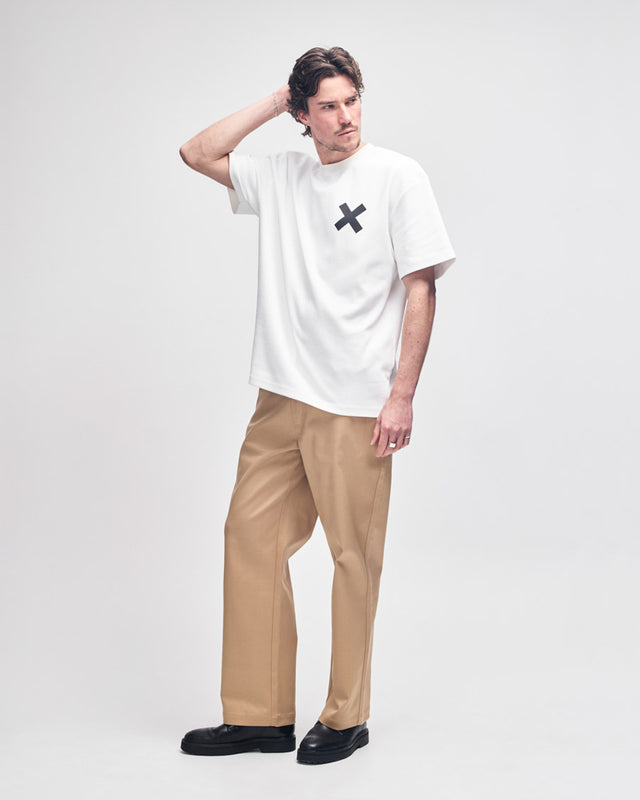 Camiseta Loose Fit Camperdown Address MINI - Off White