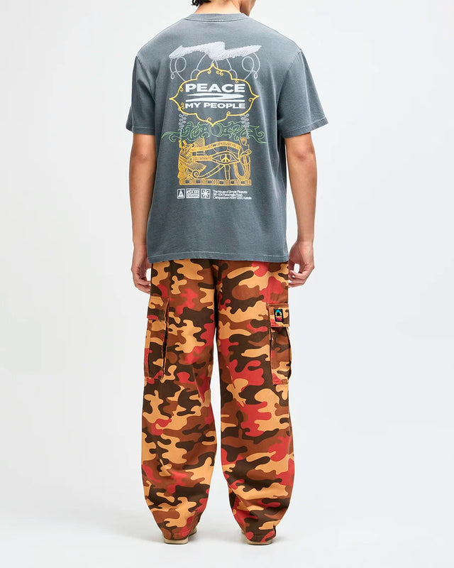 Camiseta Loose Fit Easy Peacey - Chumbo