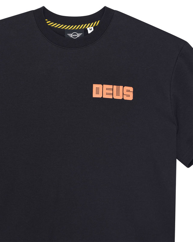 Camiseta Loose Fit Grand Prix MINI - Preta