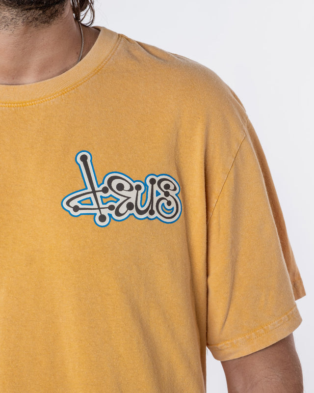 Camiseta Loose Fit Sentient - Amarela