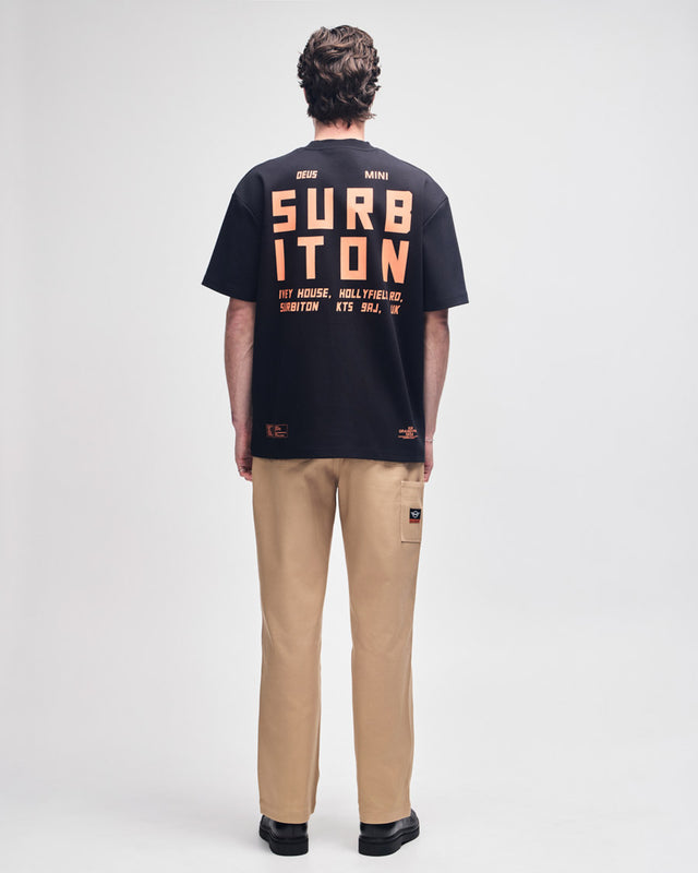 Camiseta Loose Fit Surbiton Address MINI - Preta