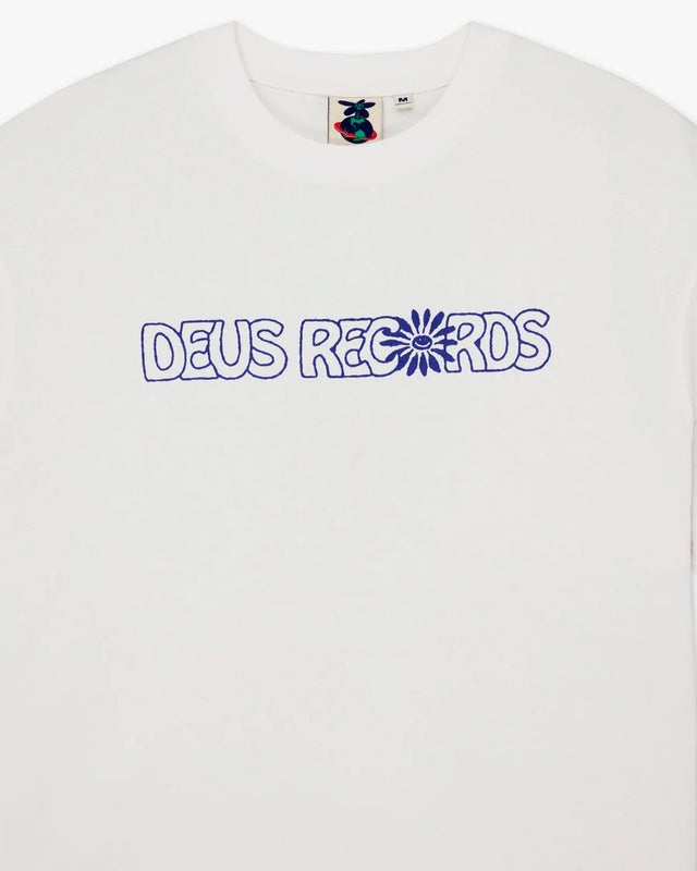 Camiseta Oversized Big World - Off White