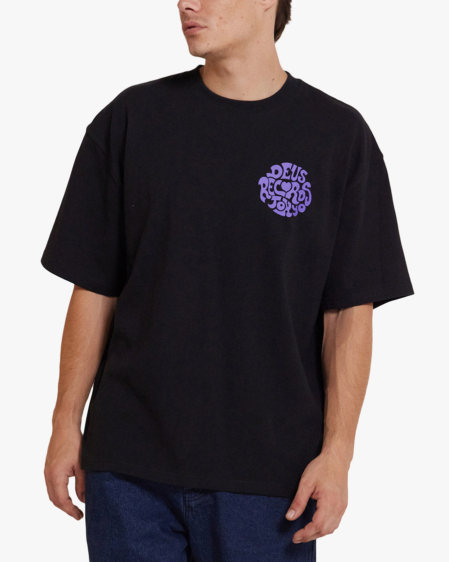 Camiseta Records Oversized Paradigm - Preta – Deus Ex Machina Brasil