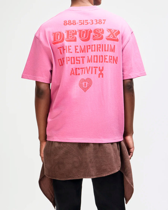 Camiseta Oversized Upstairs - Rosa