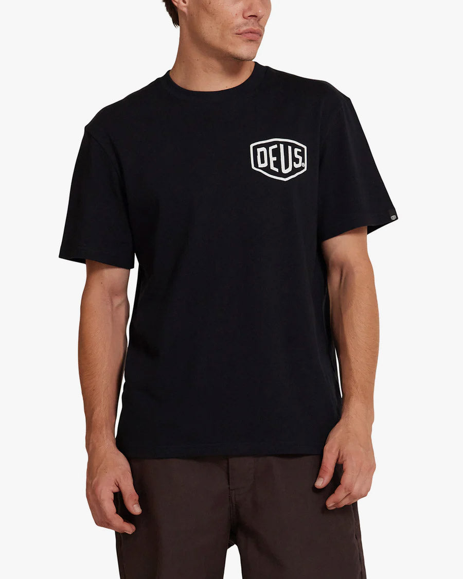 Camiseta Classics Box Fit Pickup - Preta – Deus Ex Machina Brasil