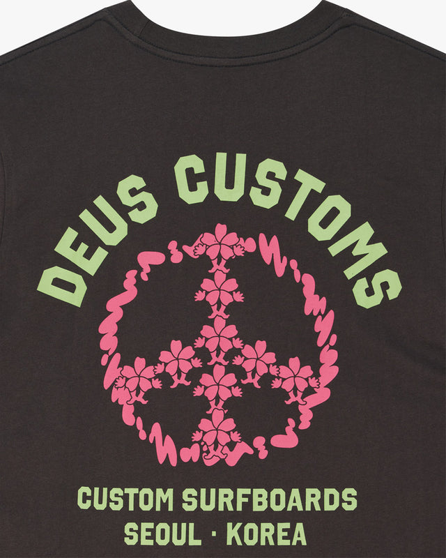 Camiseta Regular Fit Fancy Pansy - Chumbo