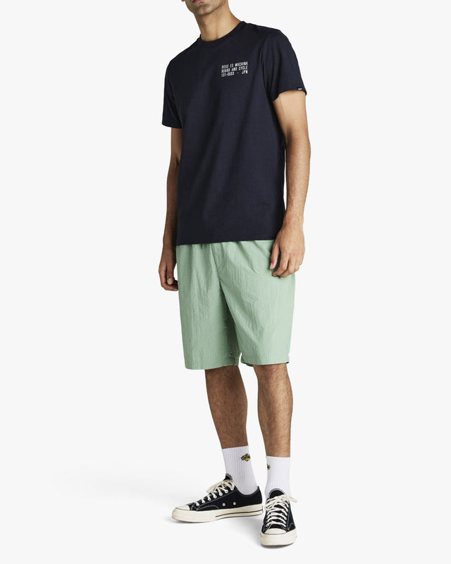 Camiseta Regular Fit Recoil - Preta