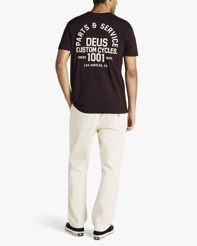 Camiseta Regular Fit Troop - Marrom